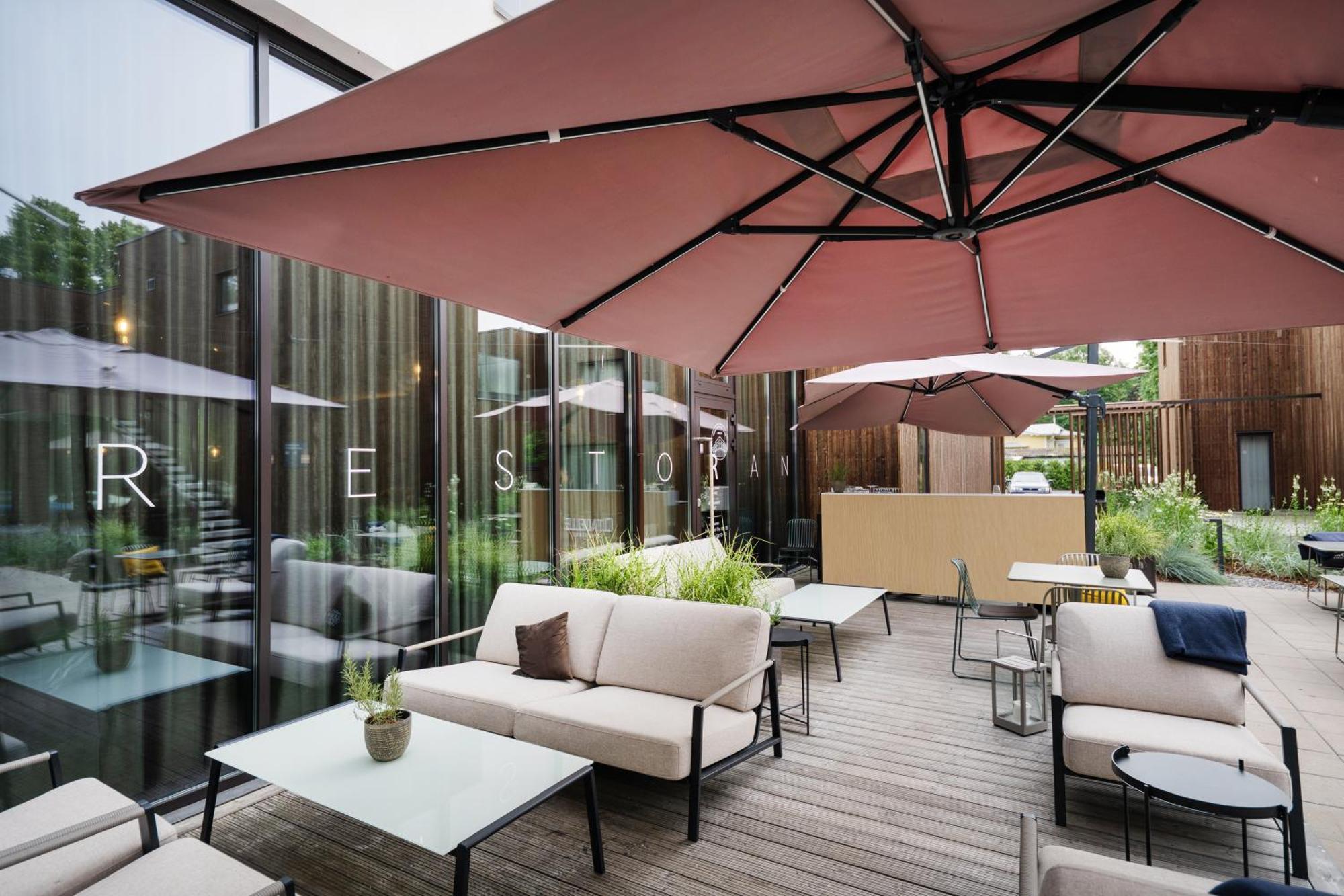 Wasa Resort Hotel, Apartments & Spa 派尔努 外观 照片